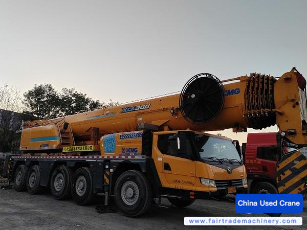 Buy XCMG XCA220 Used Crane / 1